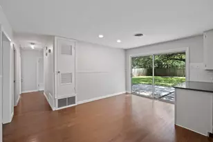 2015 Fair Oaks Dr, Austin, TX 78745 - Photo 15