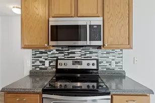 1429 Poppy Seed Ln, Austin, TX 78741 - Photo 11