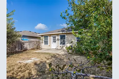 1429 Poppy Seed Lane, Austin, TX 78741 - Photo 25