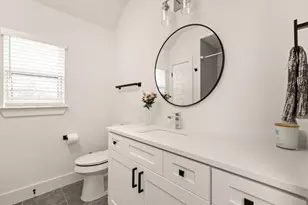 5109 Glissman Rd, Austin, TX 78702 - Photo 25