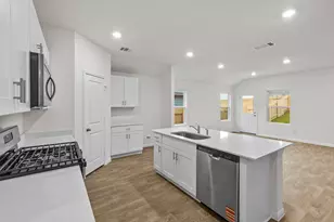 244 Flora Vista St, San Marcos, TX 78666 - Photo 13