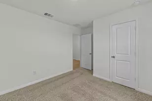 244 Flora Vista St, San Marcos, TX 78666 - Photo 5
