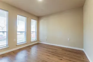 7106 Thannas Way, Austin, TX 78744 - Photo 17