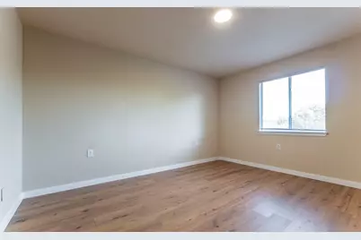 7106 Thannas Way, Austin, TX 78744 - Photo 15