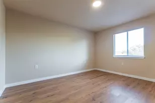 7106 Thannas Way, Austin, TX 78744 - Photo 15