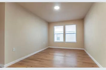 7106 Thannas Way, Austin, TX 78744 - Photo 19