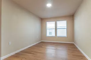 7106 Thannas Way, Austin, TX 78744 - Photo 19