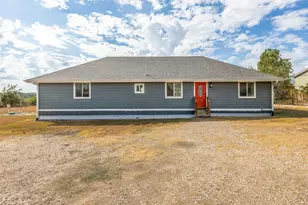 196 Tobias St, Buda, TX 78610 - Photo 1