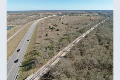 2747 21 E Highway E, Paige, TX 78659 - Photo 9