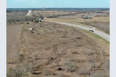 2747 21 E Highway E, Paige, TX 78659 - Photo 7