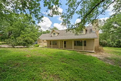 272 Old Coach Lane, Elgin, TX 78621 - Photo 7