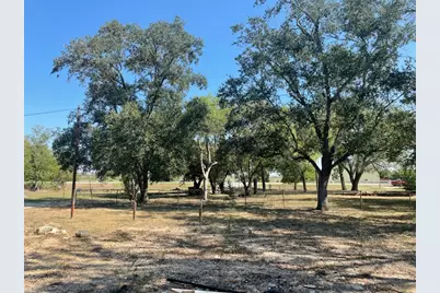 1125 San Marcos Highway, Luling, TX 78648 - Photo 3