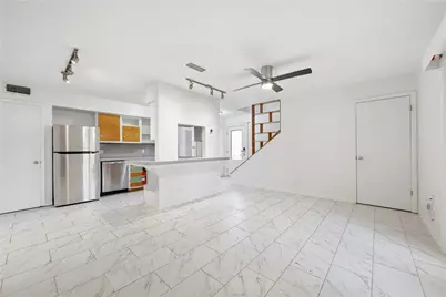 2806 Skyway Circle #101, Austin, TX 78704 - Photo 7