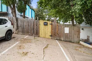 2806 Skyway Cir, Austin, TX 78704 - Photo 37