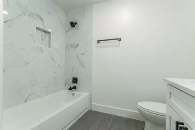601 E 50th Street #B, Austin, TX 78751 - Photo 7