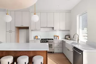 4901 Gladeview Dr, Austin, TX 78745 - Photo 9