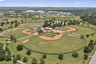 3763 Rod Carew Dr, Round Rock, TX 78665 - Photo 29