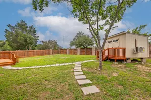 11418 Birchover Ln, Austin, TX 78754 - Photo 31