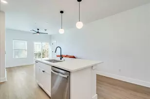 3000 Duval St, Austin, TX 78705 - Photo 7