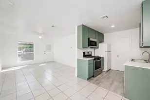 3304 Dolphin Cove, Austin, TX 78704 - Photo 3