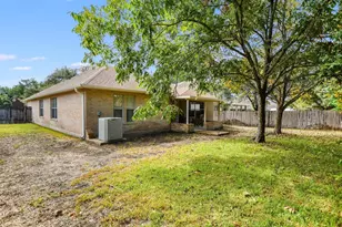 905 E Olympic Dr, Pflugerville, TX 78660 - Photo 13