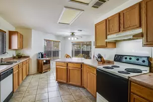 905 E Olympic Dr, Pflugerville, TX 78660 - Photo 5