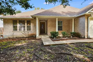 905 E Olympic Dr, Pflugerville, TX 78660 - Photo 3