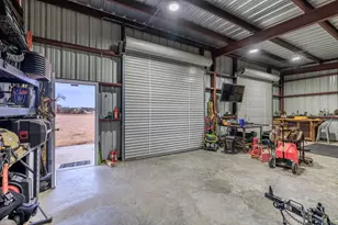 888 Dietrich Rd, Fredericksburg, TX 78624 - Photo 23