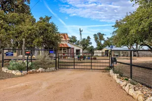 888 Dietrich Rd, Fredericksburg, TX 78624 - Photo 1