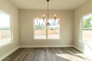 329 String Pr Wy, Smithville, TX 78957 - Photo 13