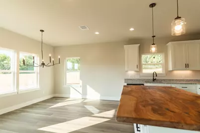 329 String Prairie Way, Smithville, TX 78957 - Photo 9