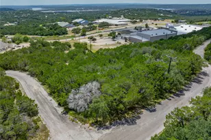 8200 Arroyo Ave, Lago Vista, TX 78645 - Photo 3