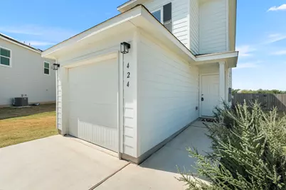 424 Marty Allen Loop, Jarrell, TX 76537 - Photo 37
