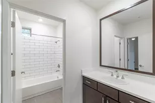 6700 Menchaca Rd #24 Rd, Austin, TX 78745 - Photo 7