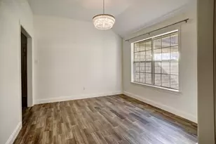 460 Tahitian Dr, Bastrop, TX 78602 - Photo 11