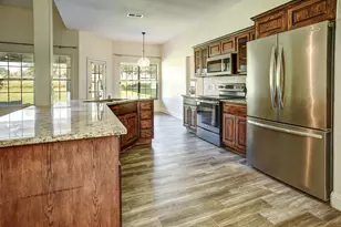 460 Tahitian Dr, Bastrop, TX 78602 - Photo 13