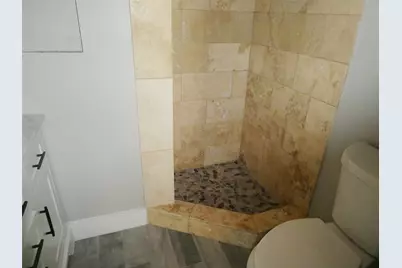 909 Reinli Street #133, Austin, TX 78751 - Photo 11