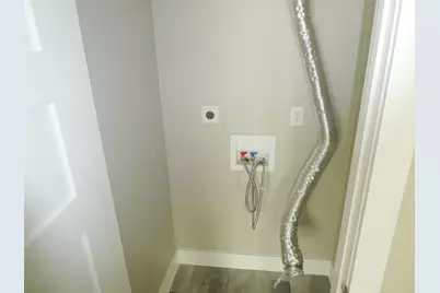 909 Reinli Street #133, Austin, TX 78751 - Photo 13