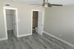 909 Reinli St, Austin, TX 78751 - Photo 9