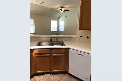 7600 Amanda Ellis Way, Austin, TX 78749 - Photo 11