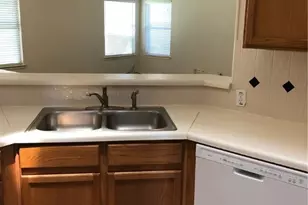 7600 Amanda Ellis Way, Austin, TX 78749 - Photo 11