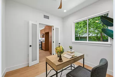 513 W Odell Street #B, Austin, TX 78752 - Photo 25