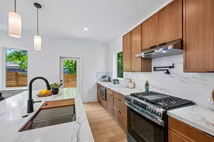 513 W Odell St, Austin, TX 78752 - Photo 13