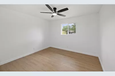 [Address not provided], Austin, TX 78745 - Photo 11