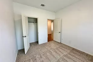 13410 Mussel Run, Elgin, TX 78621 - Photo 11