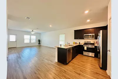 13410 Mussel Run, Elgin, TX 78621 - Photo 9