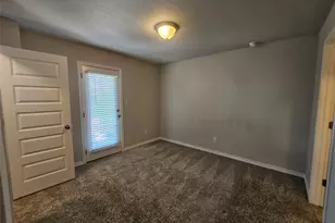 1721 Artesian Spgs Xing, Leander, TX 78641 - Photo 19