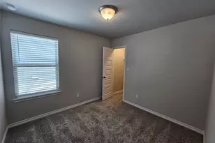 1721 Artesian Spgs Xing, Leander, TX 78641 - Photo 29