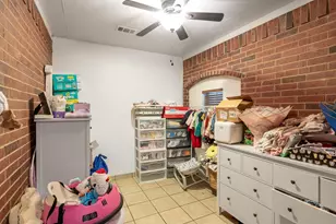 176 Old Lexington Rd, Elgin, TX 78621 - Photo 21