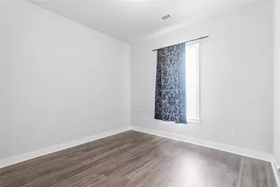 4507 E Martin Luther King Jr Boulevard #122, Austin, TX 78721 - Photo 17